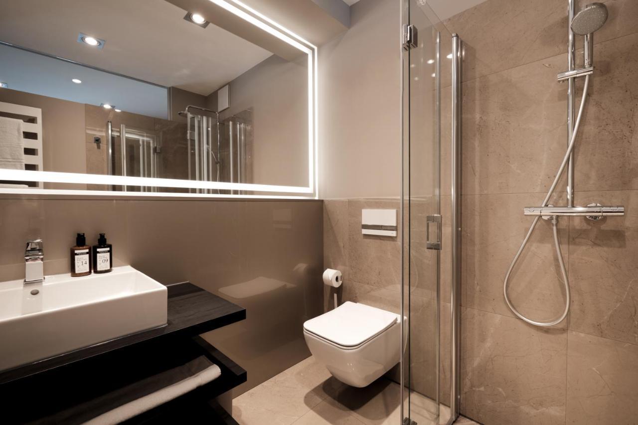 Saxx Hotel "Am Theater Karree" Hagen  Bagian luar foto