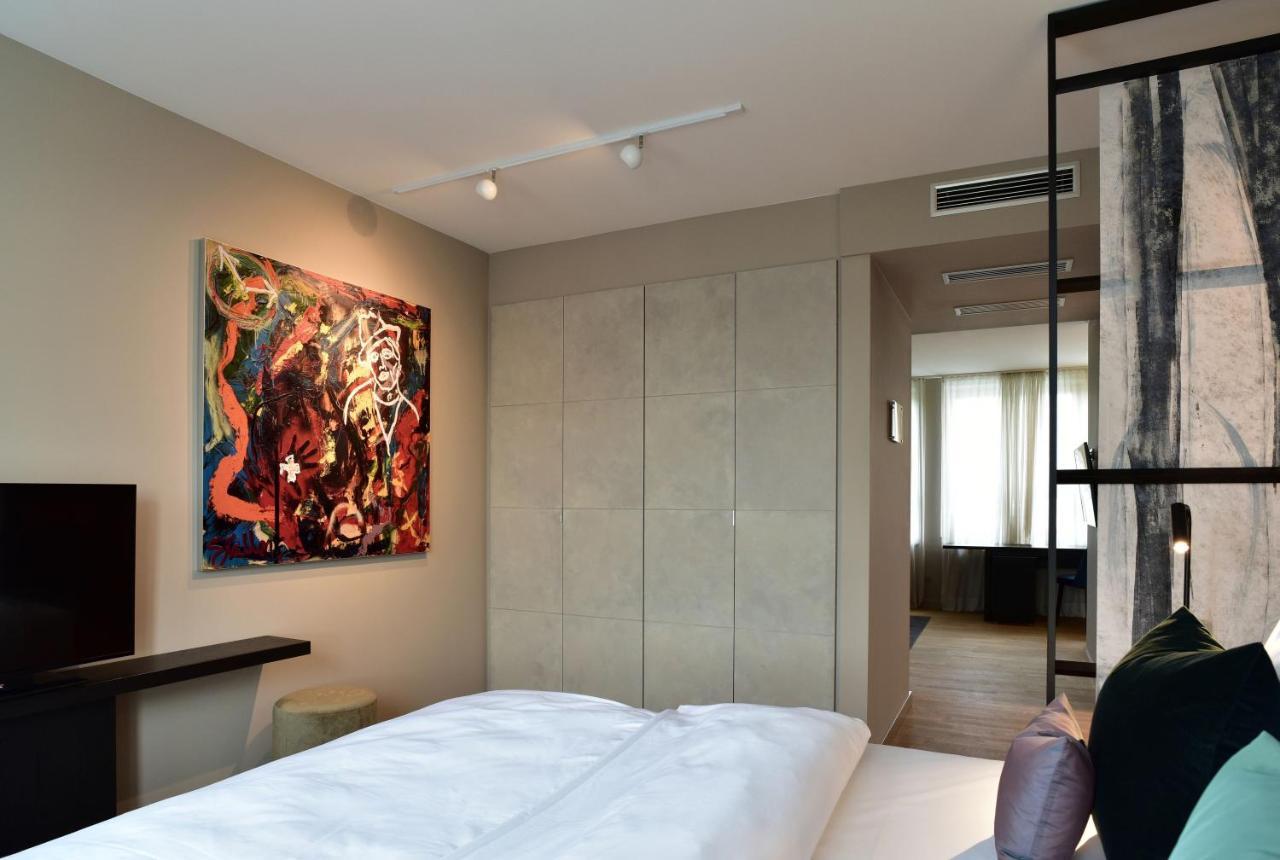 Saxx Hotel "Am Theater Karree" Hagen  Bagian luar foto